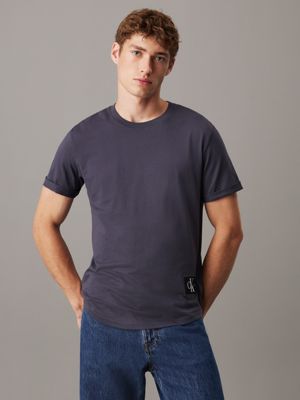 dark grey cotton badge t-shirt for men calvin klein jeans