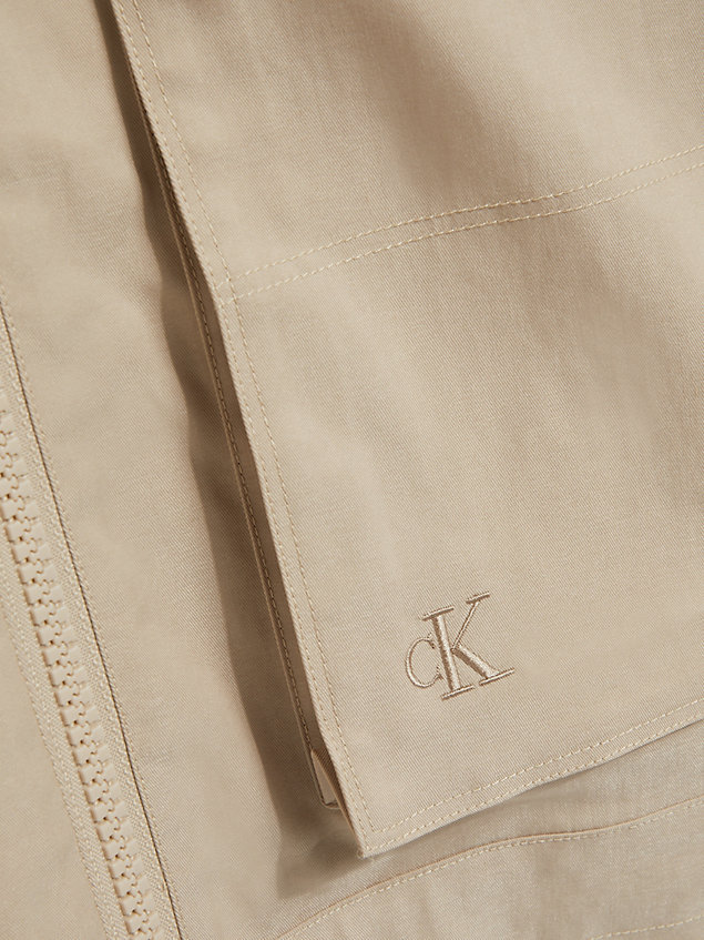 beige oversized overhemdjack met rits voor heren - calvin klein jeans