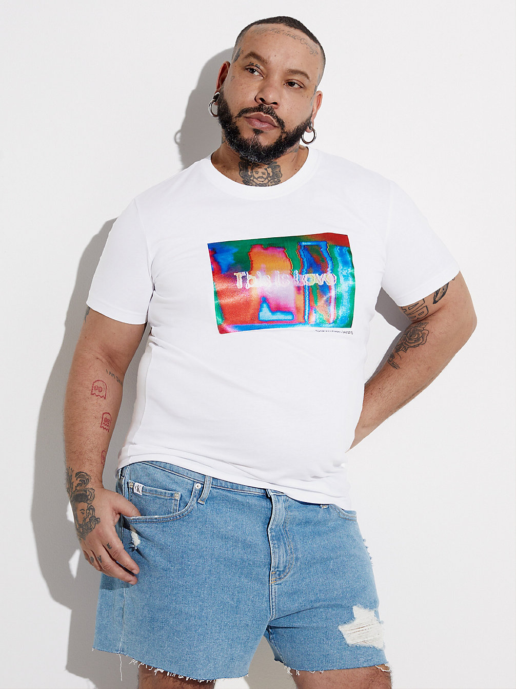 BRIGHT WHITE Schmal Geschnittenes T-Shirt - Pride undefined Herren Calvin Klein