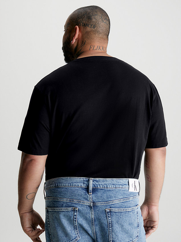 black plus size monogram t-shirt for men calvin klein jeans