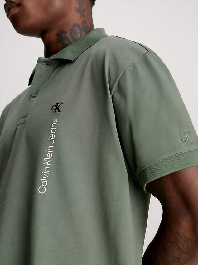 polo relaxed green pour hommes calvin klein jeans
