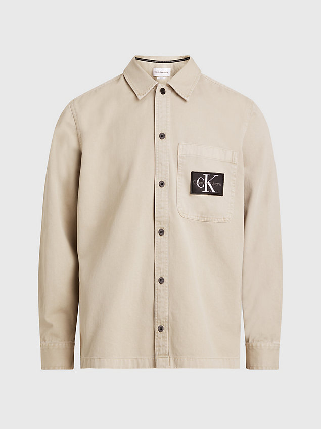 beige swobodna kurtka koszulowa z bawełnianego diagonalu dla mężczyźni - calvin klein jeans