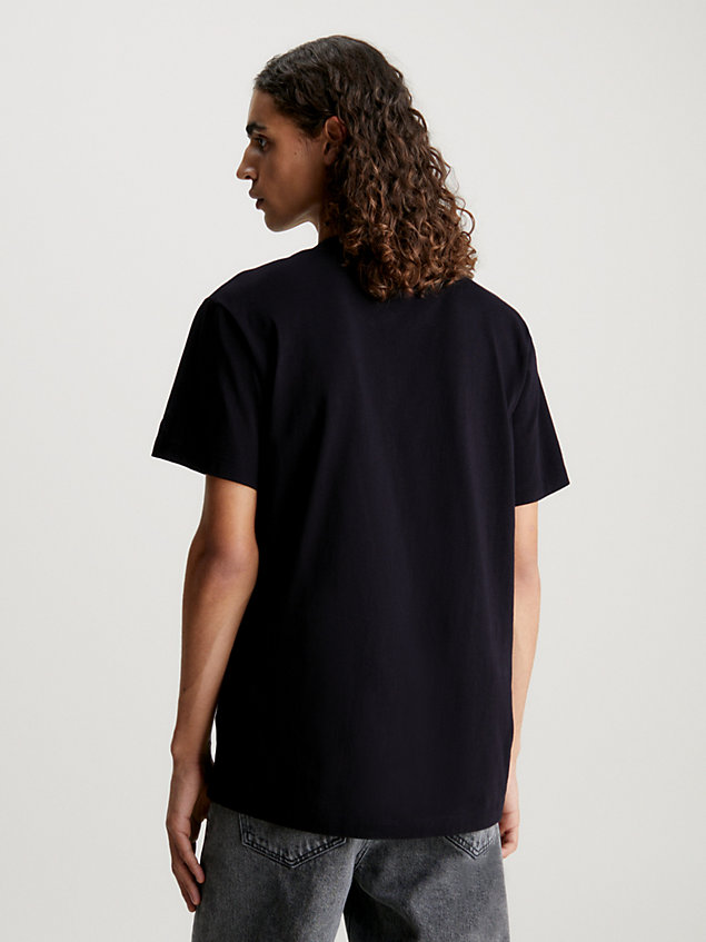 black material mix pocket t-shirt for men calvin klein jeans