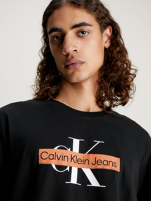 black t-shirt mit monogramm für herren - calvin klein jeans