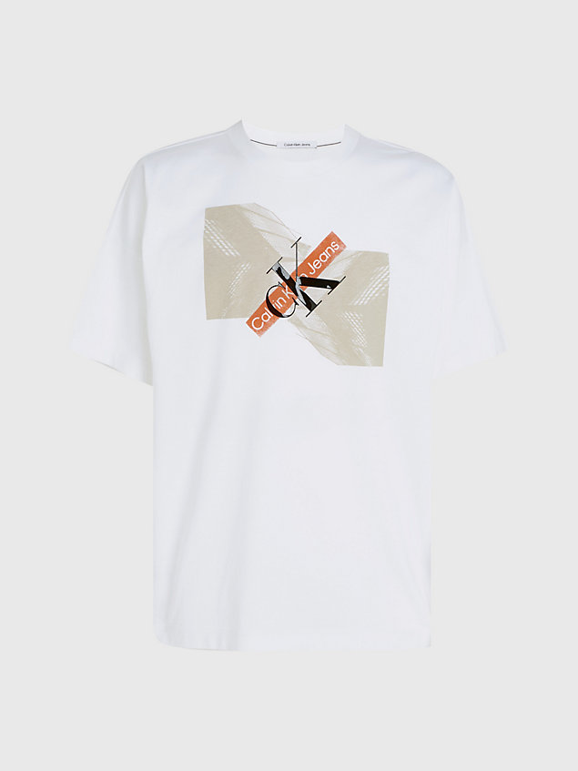 white t-shirt oversize z graficznym logo dla mężczyźni - calvin klein jeans