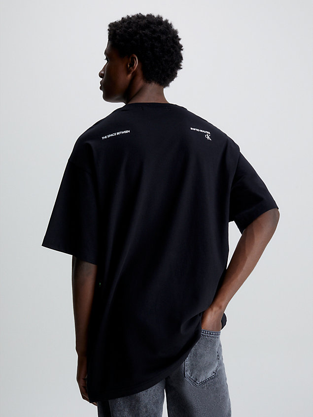 camiseta oversize con logo tape black de hombre calvin klein jeans