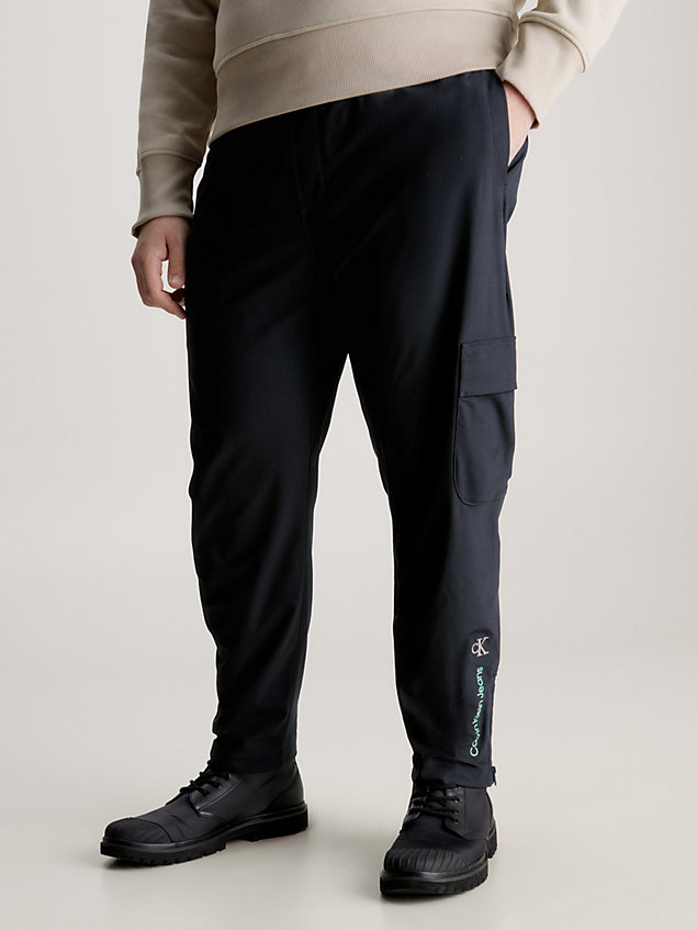 pantalon de jogging cargo slim black pour hommes calvin klein jeans