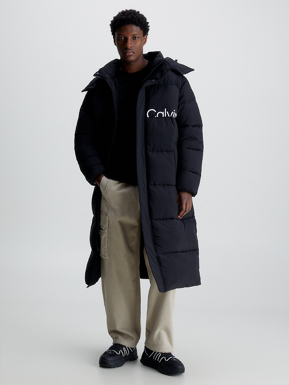 CK BLACK > Długi Płaszcz Puchowy Z Marszczonego Nylonu > undefined Mężczyźni - Calvin Klein