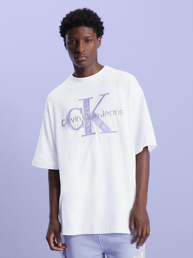 BRIGHT WHITE Relaxed Monogram T-shirt for men CALVIN KLEIN JEANS