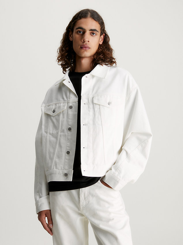 white kurtka jeansowa o pudełkowym kroju dla mężczyźni - calvin klein jeans