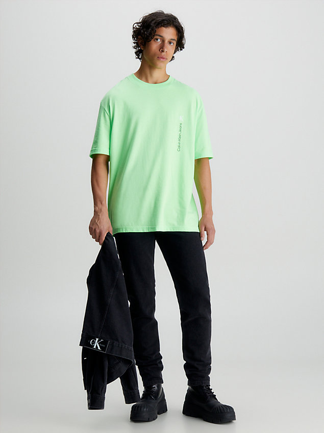 green oversized t-shirt aus baumwoll-mix für herren - calvin klein jeans