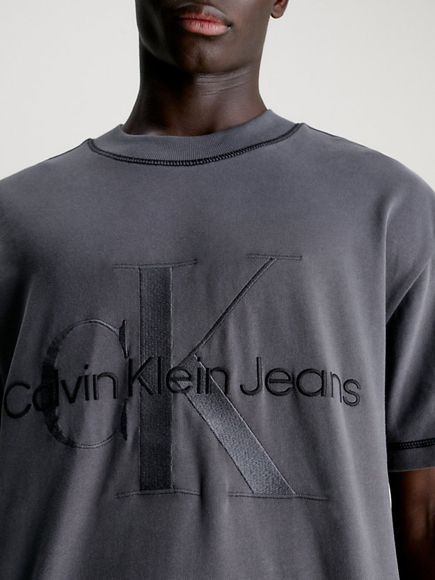 washed black relaxed monogram t-shirt for men calvin klein jeans