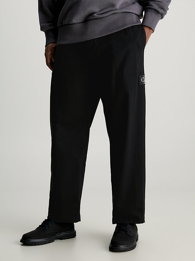 black swobodne spodnie z bawełny z twillem dla mężczyźni - calvin klein jeans