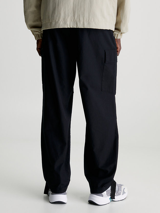 pantalon cargo en coton indéchirable ck black pour hommes calvin klein jeans
