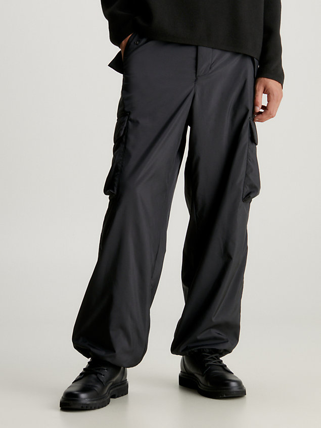 pantalon cargo surdimensionné black pour hommes calvin klein jeans