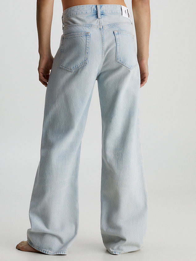 blue luźne jeansy z logo w stylu lat 90. dla mężczyźni - calvin klein jeans