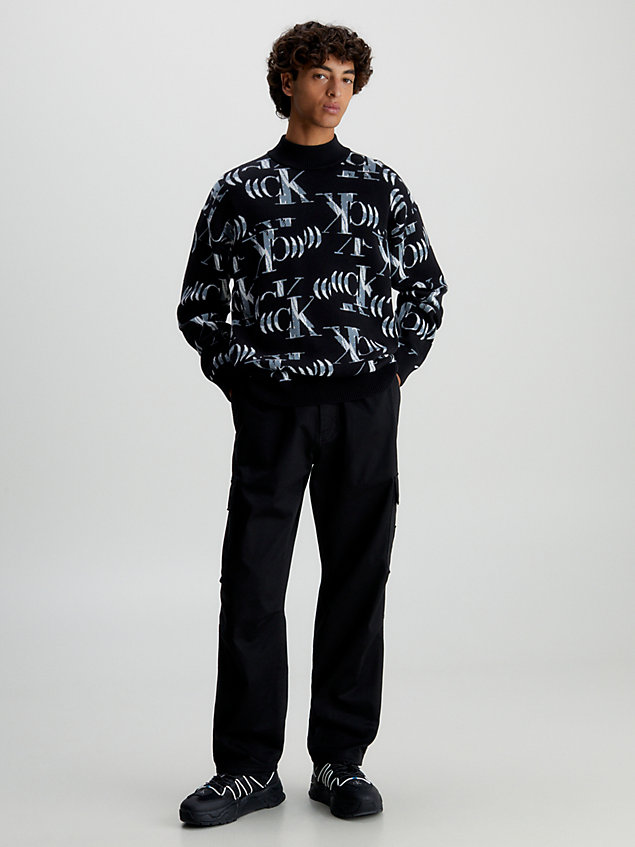 maglione con logo all-over black da uomo calvin klein jeans