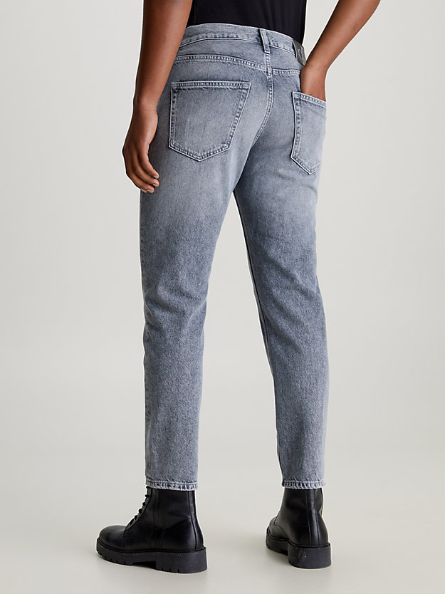 jean dad denim grey pour hommes calvin klein jeans