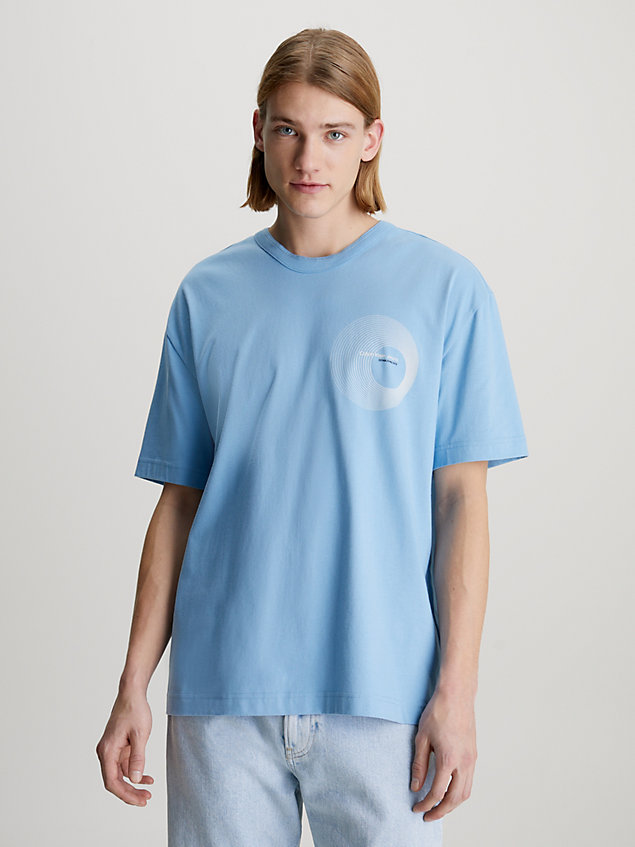 blue lässiges logo-t-shirt mit grafik für herren - calvin klein jeans