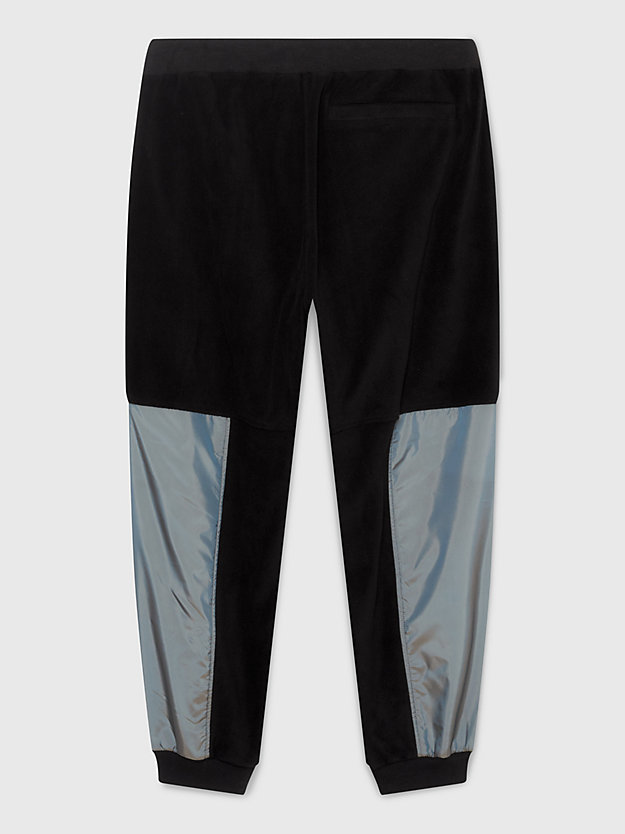 pantalon de jogging relaxed en polaire ck black pour hommes calvin klein jeans