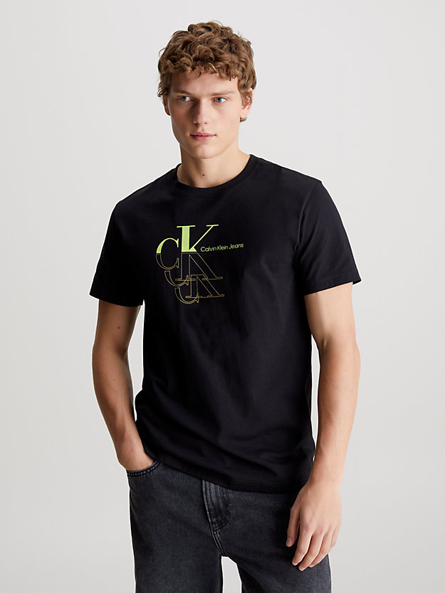 t-shirt avec monogramme ck black pour hommes calvin klein jeans