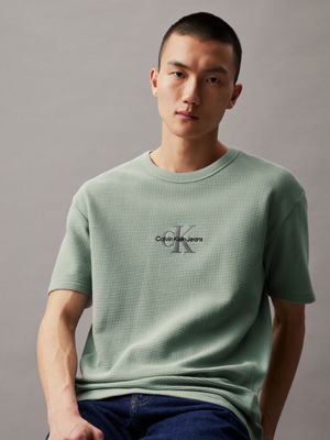 grey relaxed waffle monogram t-shirt for men calvin klein jeans