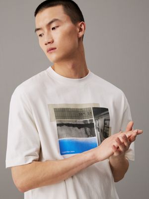 ivory relaxed photo print t-shirt for men calvin klein jeans