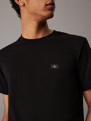 camiseta de algodón con insignia ck black de hombres calvin klein jeans
