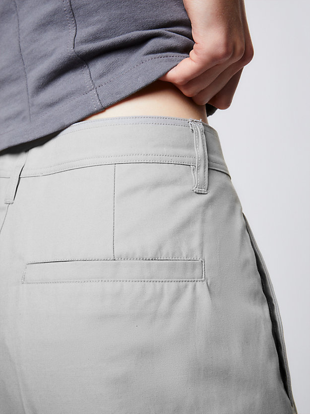pantaloni aderenti in twill di cotone unisex zinc alloy da unisex calvin klein jeans