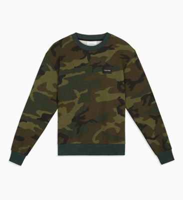 camo print sweatshirt