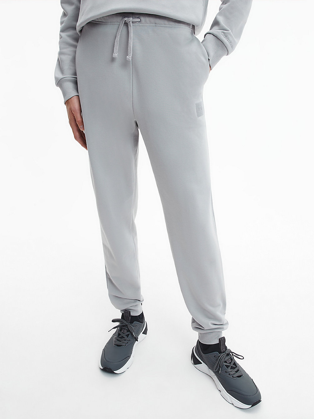 GREY FOG Pantalon De Jogging Relaxed En Coton Recyclé undefined hommes Calvin Klein