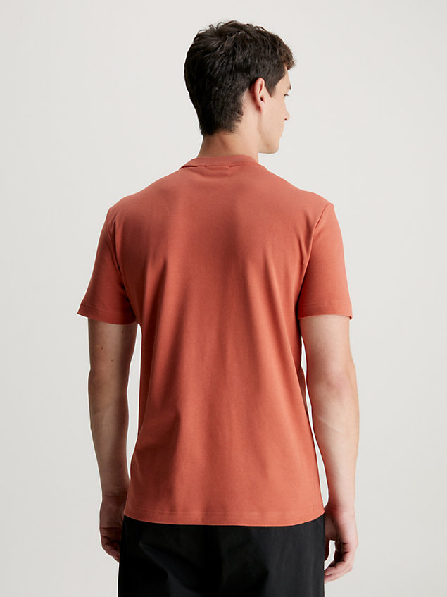 orange bawełniany t-shirt z małym logo dla mężczyźni - calvin klein