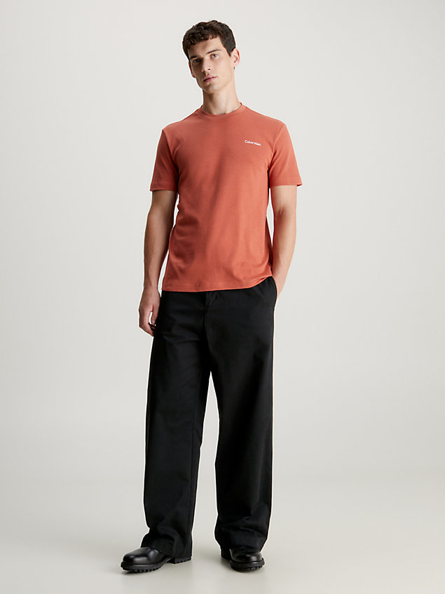 t-shirt con micro logo in cotone orange da uomo calvin klein
