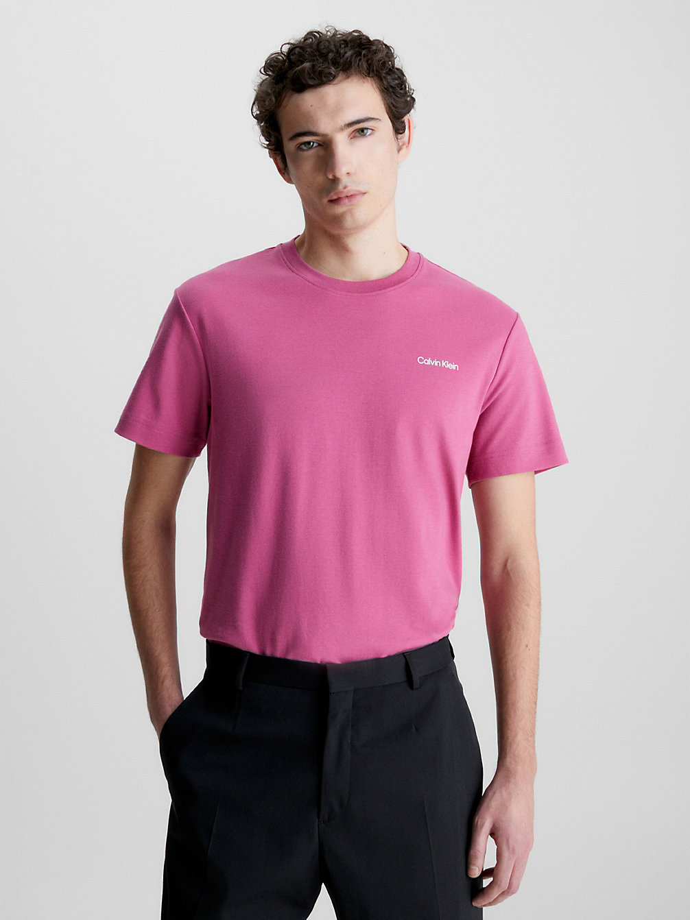 T-Shirt En Coton Bio > PALE FUCHSIA > undefined hommes > Calvin Klein