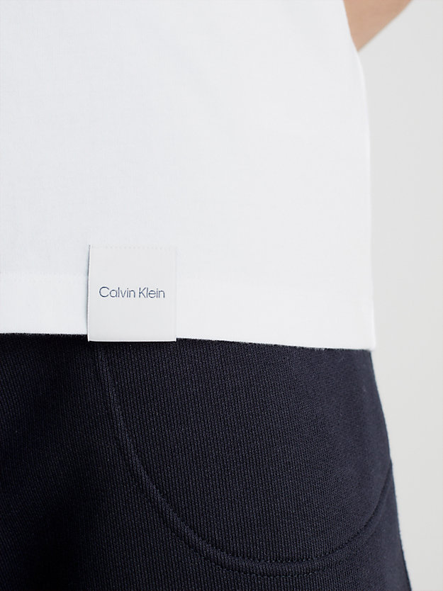 brilliant white unisex relaxed t-shirt - ck standards for men calvin klein