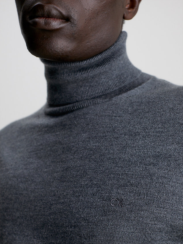 grey sweter z golfem z wełny merynosa dla mężczyźni - calvin klein