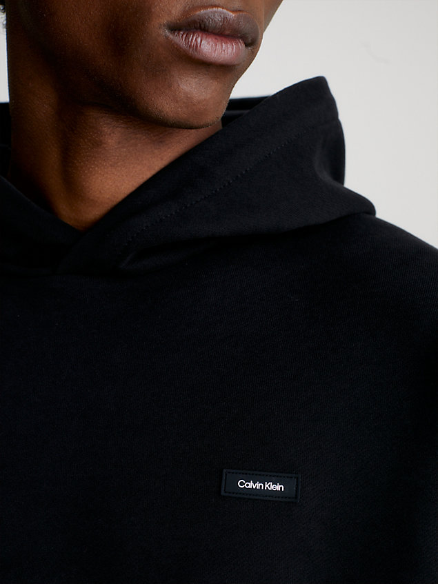 black hoodie aus baumwolle mit mikro-logo für herren - calvin klein
