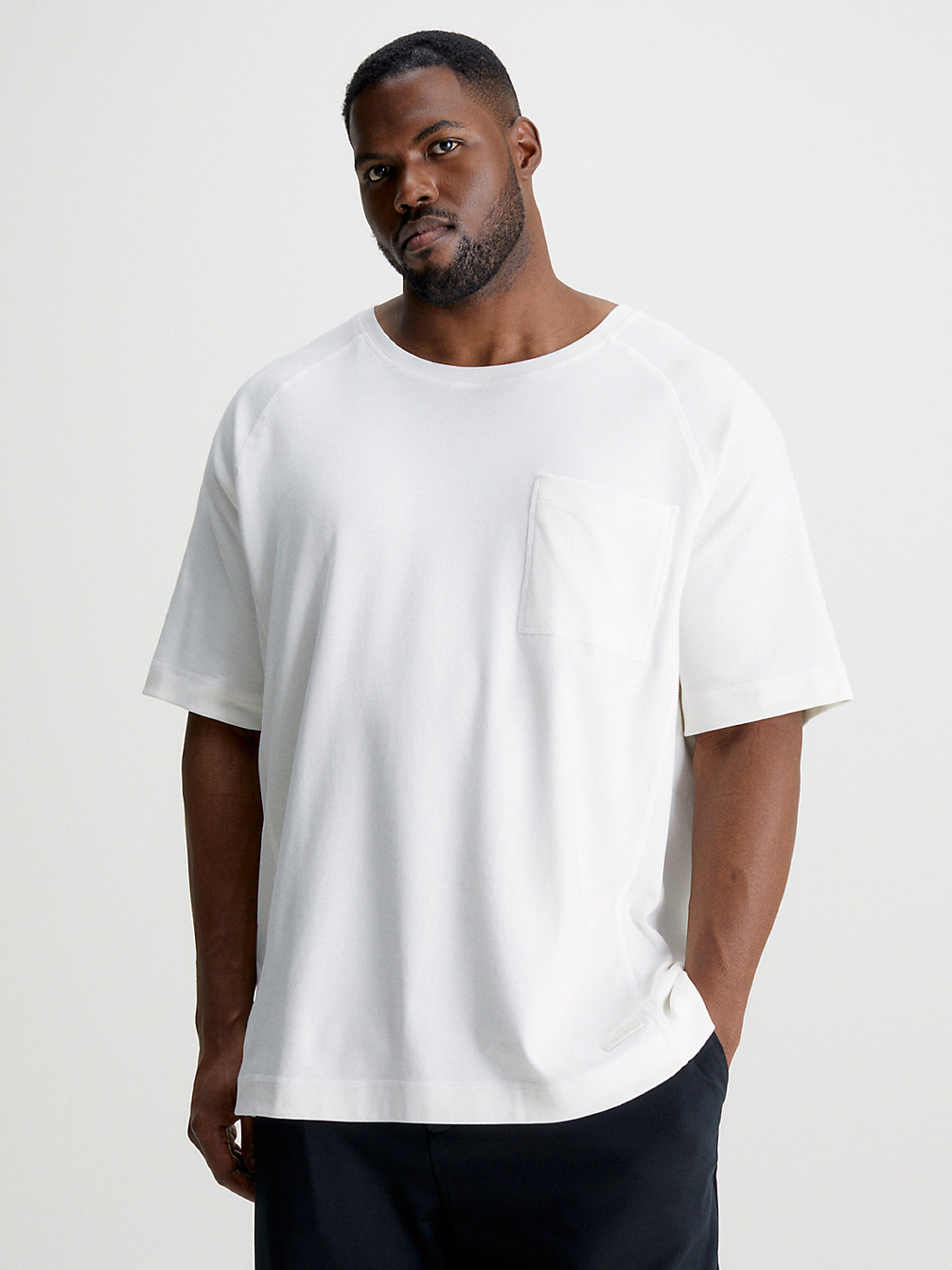 T-Shirt Taglio Rilassato Plus Size > EGRET > undefined uomo > Calvin Klein
