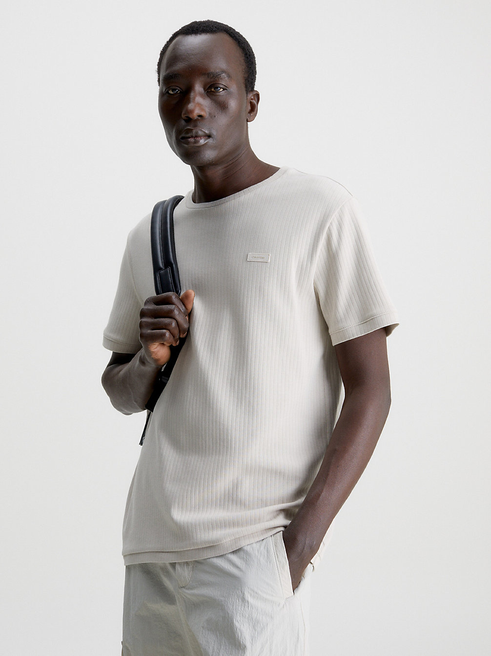 STONY BEIGE T-Shirt En Interlock Côtelé undefined hommes Calvin Klein