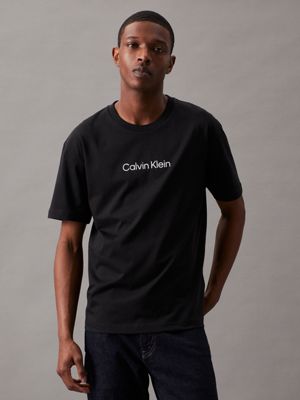 Men's T-shirts & Tops - Long, Oversized & More | Calvin Klein®