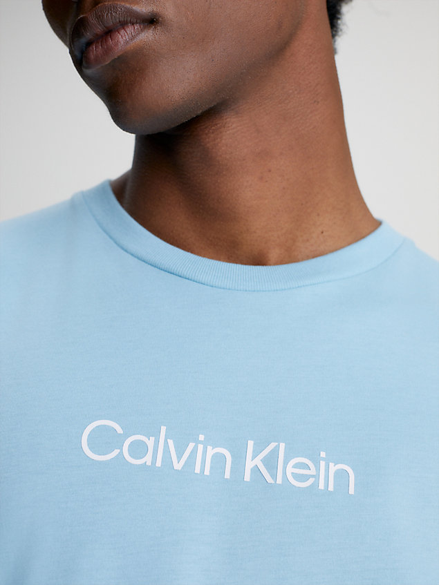blue katoenen t-shirt met logo voor heren - calvin klein