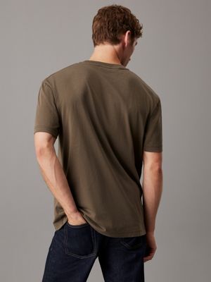 grey relaxed logo t-shirt for men calvin klein
