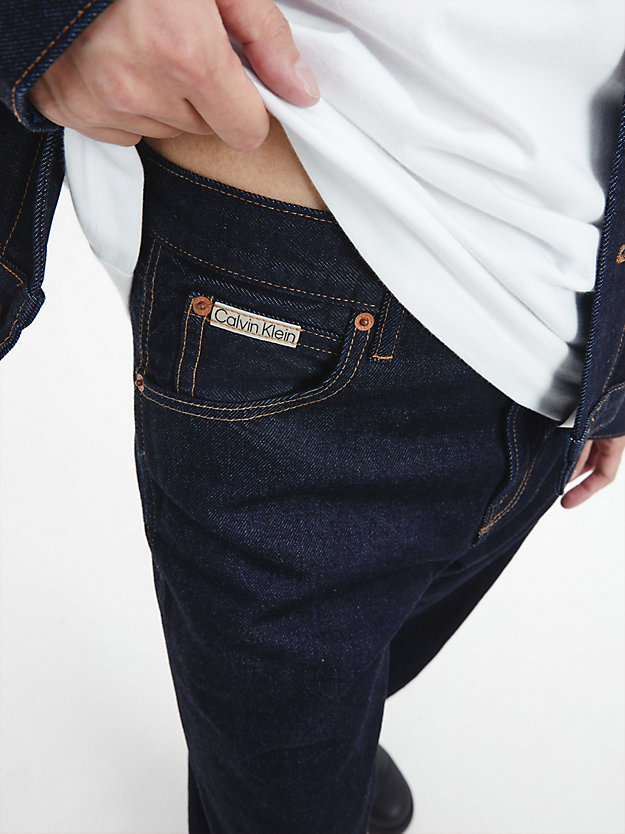 denim dark unisex straight jeans – ck standards für herren - calvin klein