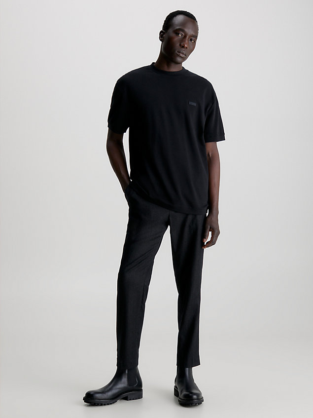 black t-shirt dzianinowy o poziomym ściągaczowym splocie dla mężczyźni - calvin klein