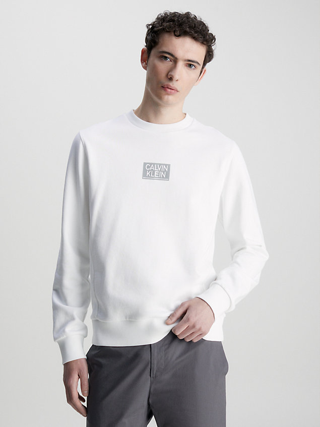 white logo-sweatshirt aus bio-baumwolle für herren - calvin klein