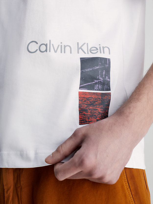 bright white logo graphic t-shirt for men calvin klein