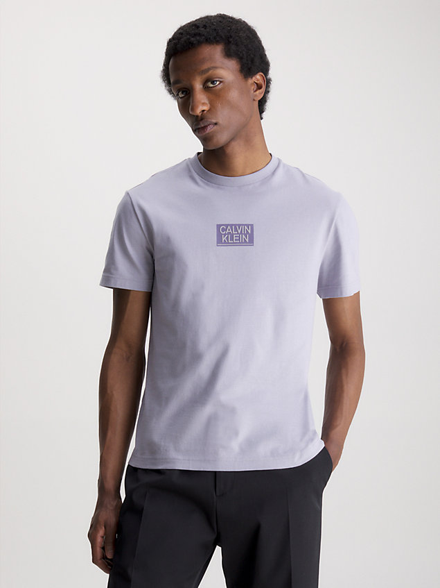 purple t-shirt z logo z bawełny organicznej dla mężczyźni - calvin klein