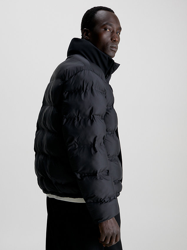 black bezszwowa pikowana kurtka puchowa dla mężczyźni - calvin klein