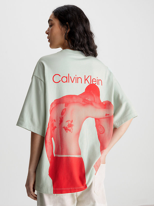 camiseta holgada unisex con estampado - ck standards green lily de hombre calvin klein