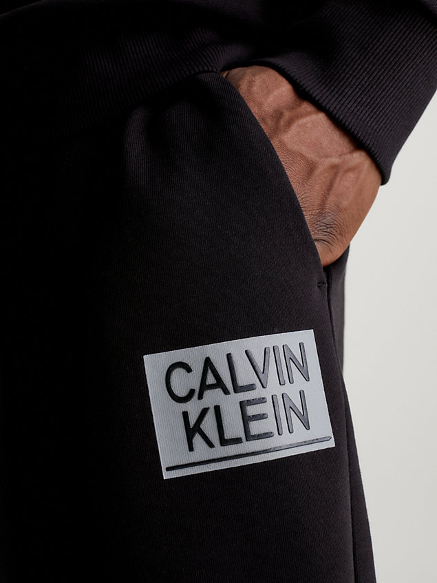 black grote maat joggingbroek met logo voor heren - calvin klein